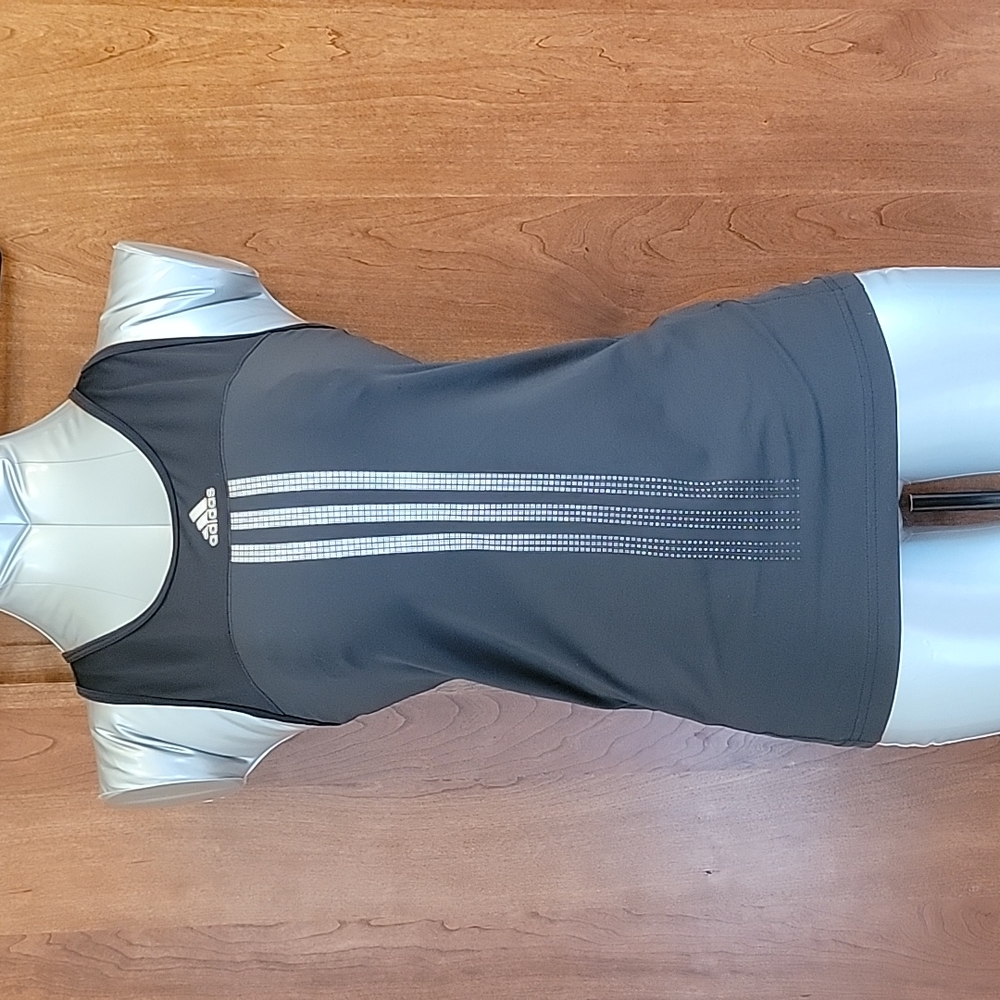 Adidas workout top